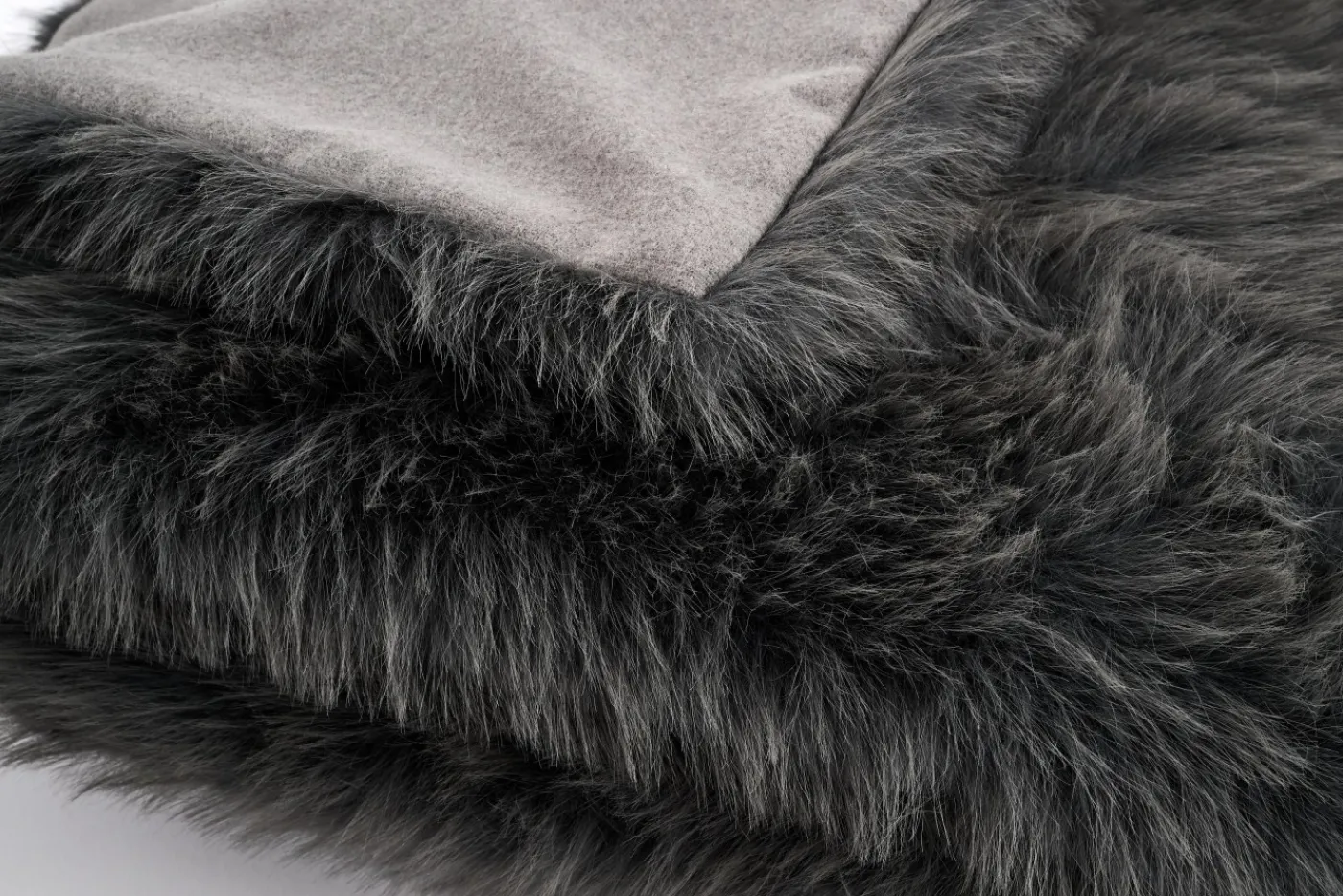 Plaids Et Couvre-Lits|Plaids Et Couvre-Lits<Flamant ALLESSINA, plaid, fausse fourrure Gris