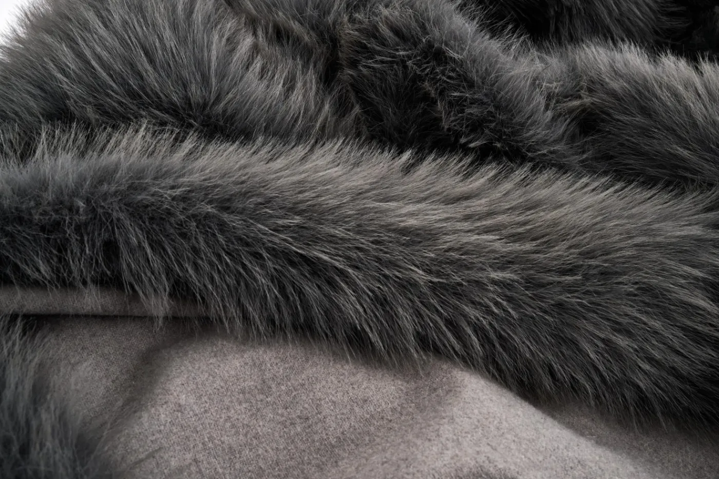 Plaids Et Couvre-Lits|Plaids Et Couvre-Lits<Flamant ALLESSINA, plaid, fausse fourrure Gris