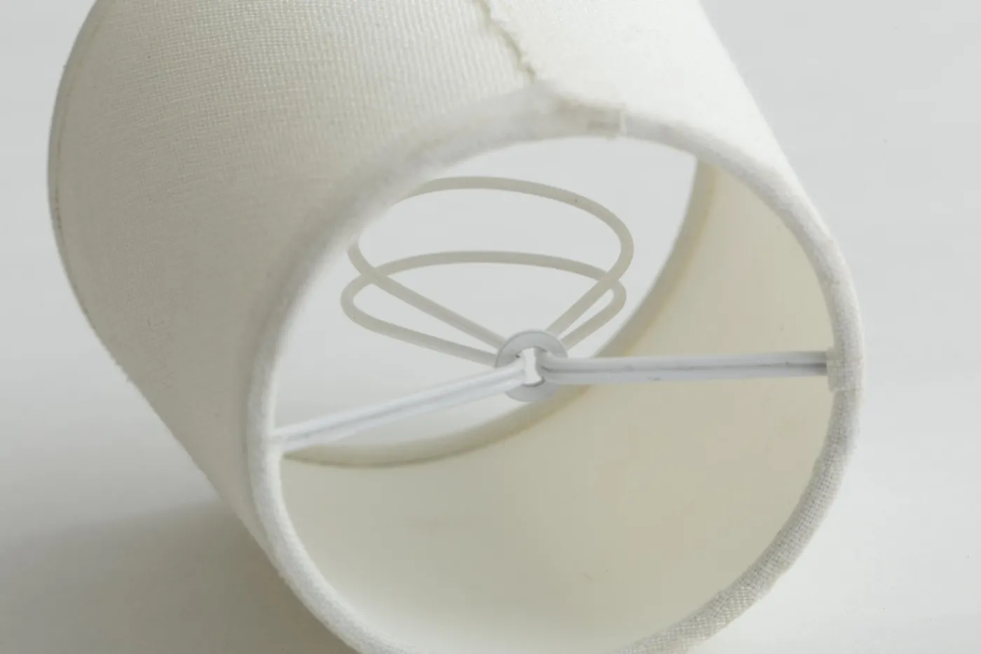 Abat-Jour|Luminaire<Flamant CLIPS, abat-jour, écru, cylindrique, 10 cm Blanc