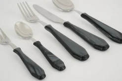 Couverts|Couverts<Flamant COLINE, cuillère de table Noir