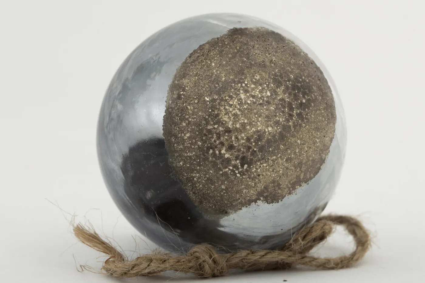 Boules De Noël|Boules De Noël<Flamant FOZZY, boule de Noël, M Gris