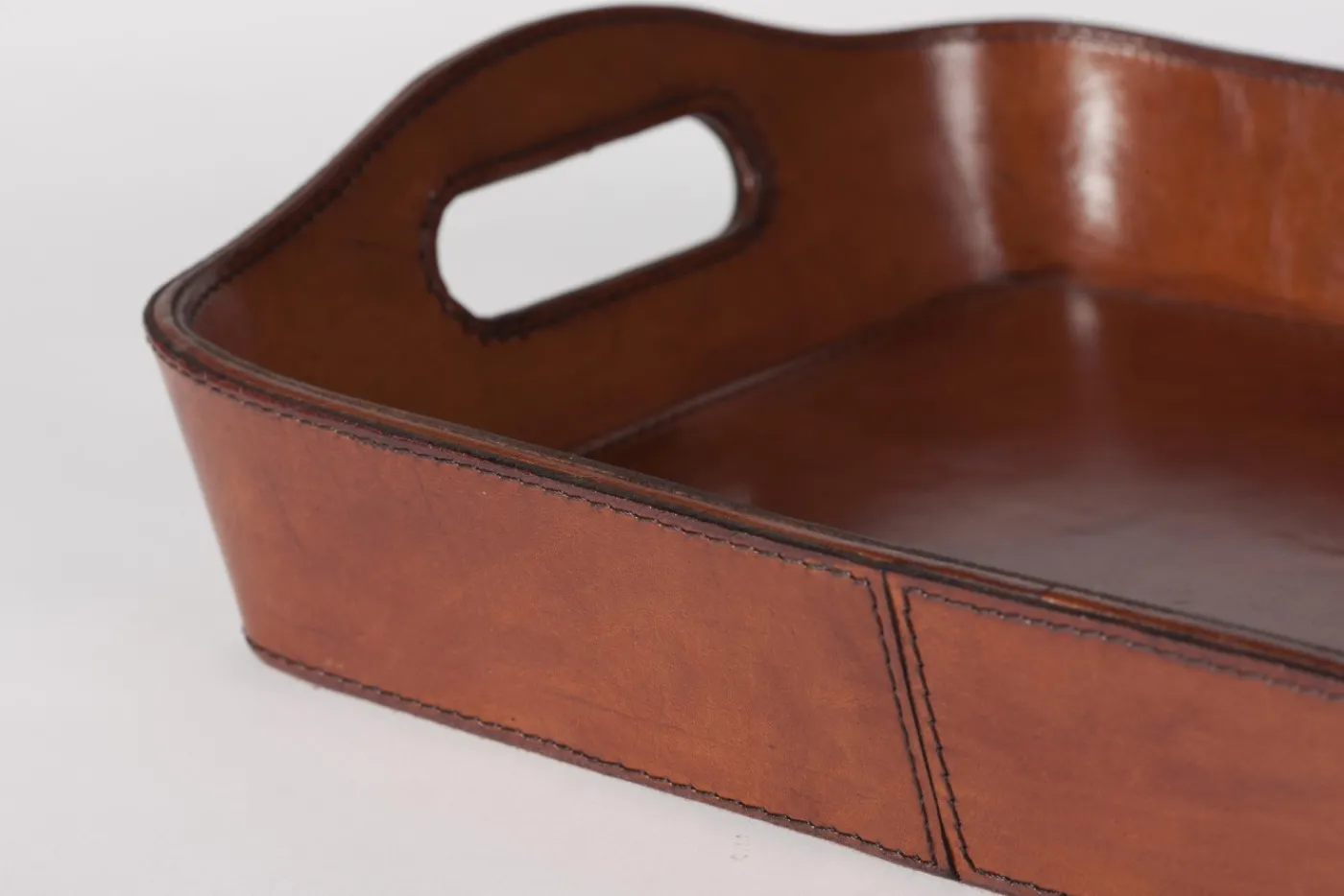 Plateaux|Accessoires<Flamant MANHATTAN, plateau, cuir Brun