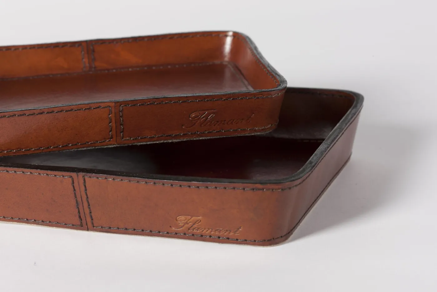 Plateaux|Accessoires<Flamant MANHATTAN, plateau, cuir , S Brun
