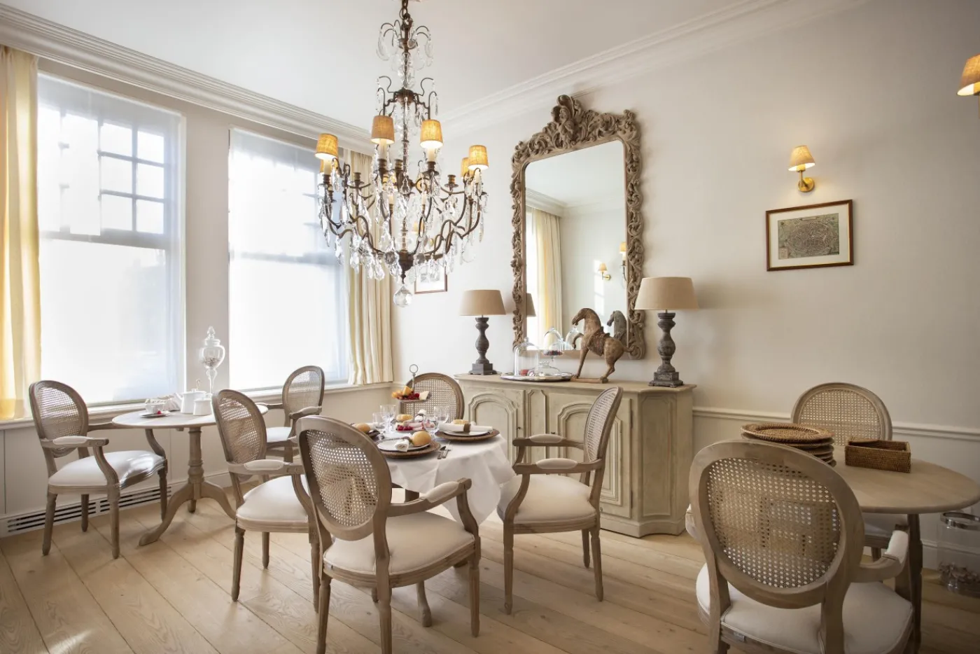 Chaises|Chaises<Flamant MEDY, chaise avec accoudoirs, chêne, lin naturel Blanccassé