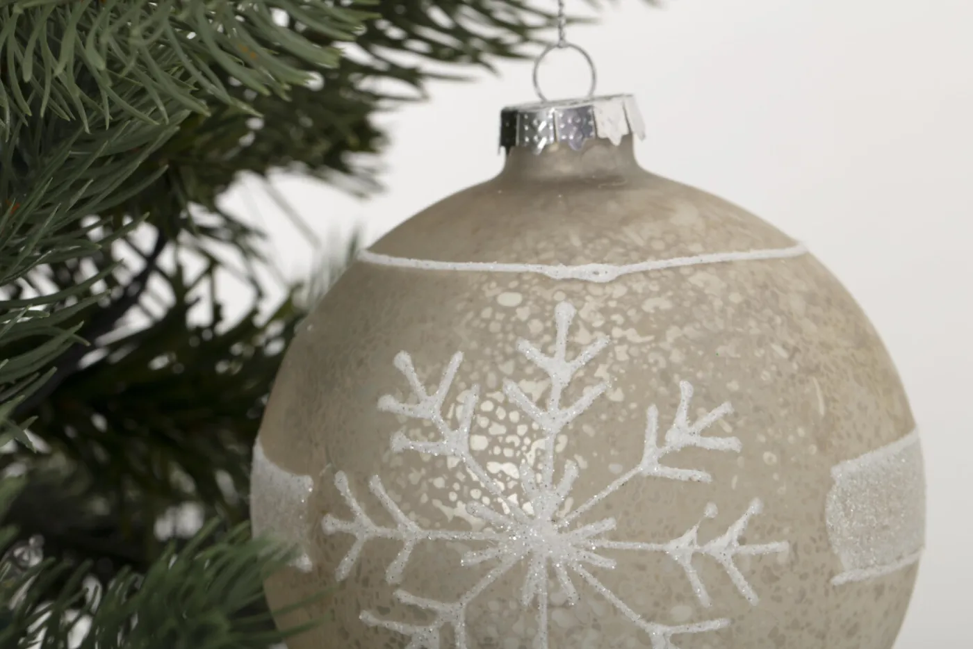 Boules De Noël|Boules De Noël<Flamant MILKO, boule de Noël, L Blanc
