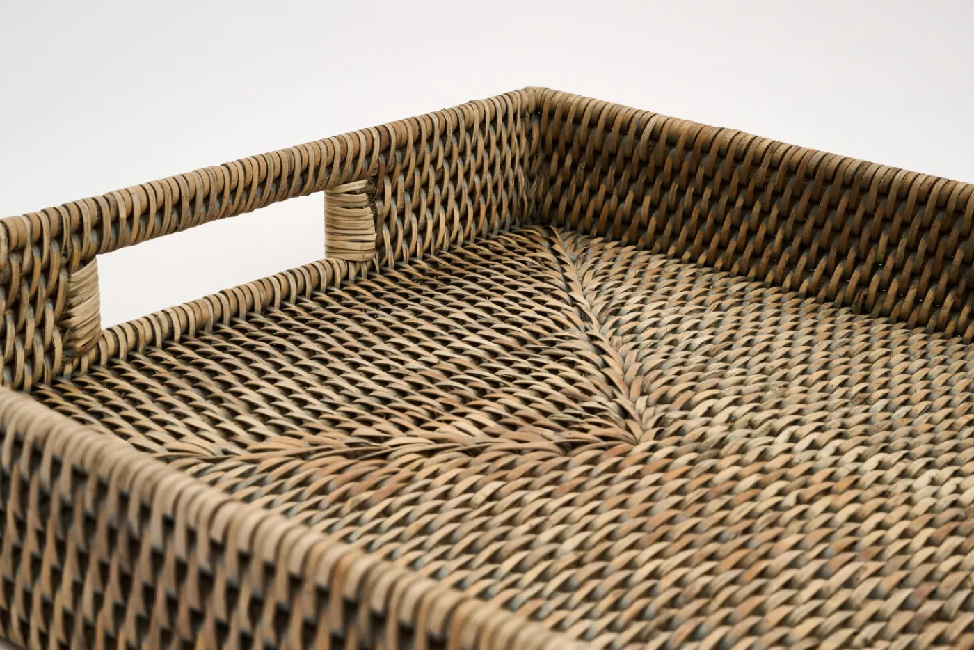 Plateaux|Accessoires<Flamant TOGO, plateau, tressé, , 41x30 Gris