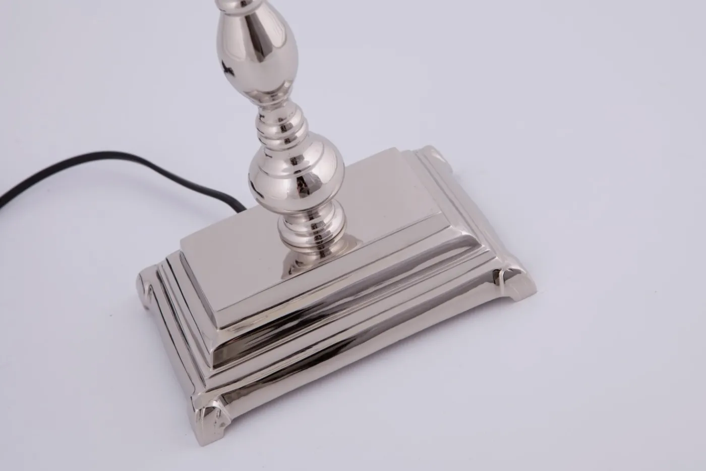 Lampes|Lampes De Table Et De Bureau<Flamant VINCI, lampe de table, laiton, nickel Argent